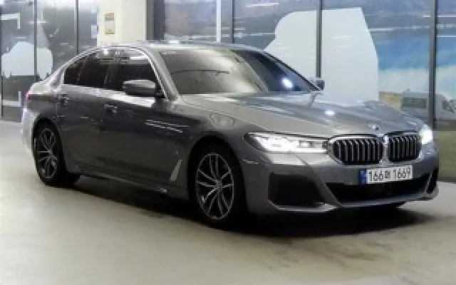 인천중고외제차 5시리즈 (G30) 523d xDrive M 스포츠 매물 사진 18 - 2023/03 82,832km