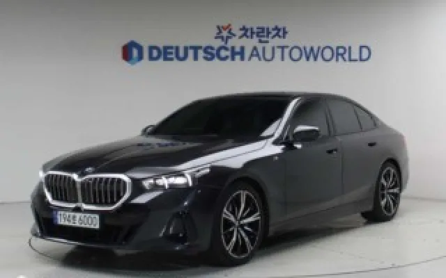 인천중고외제차 5시리즈 (G60) 530i xDrive 매물 사진 4 - 2024/04 21,825km