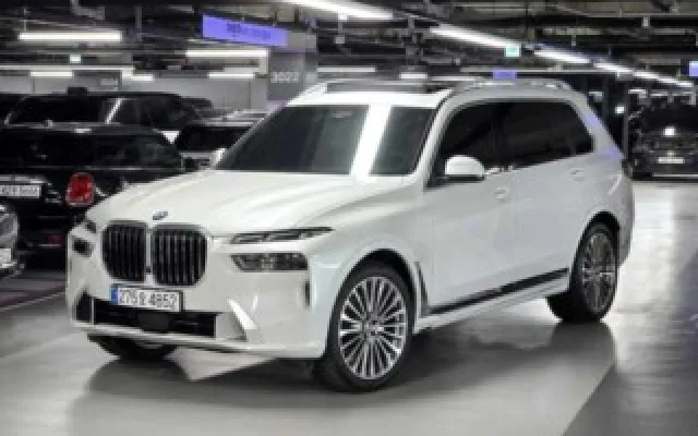인천중고외제차 X7 (G07) xDrive 40i 디자인 퓨어 엑셀런스 7인승 매물 사진 14 - 2025/01 9,695km
