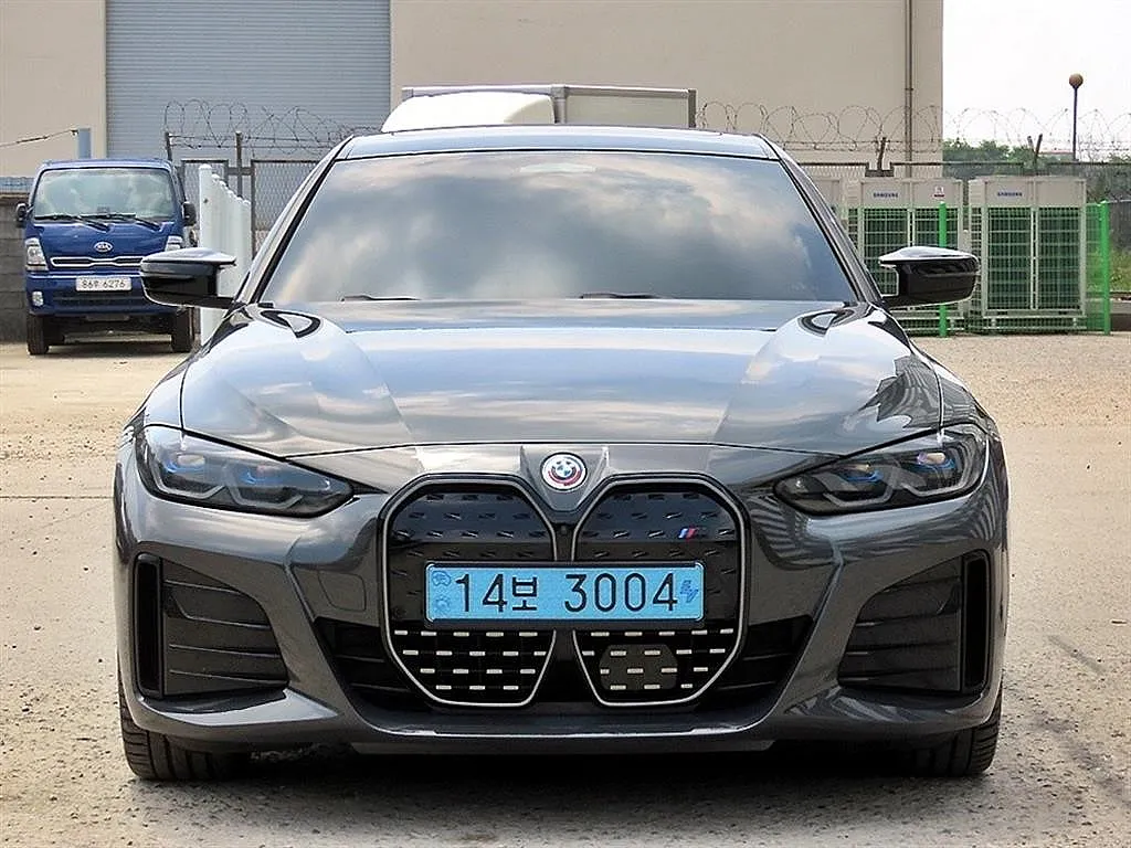 인천중고외제차 매물 사진 8 - 2023년 48,864km